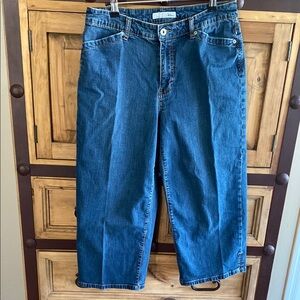 Chico's Relaxed Blue Jeans Medium Wash